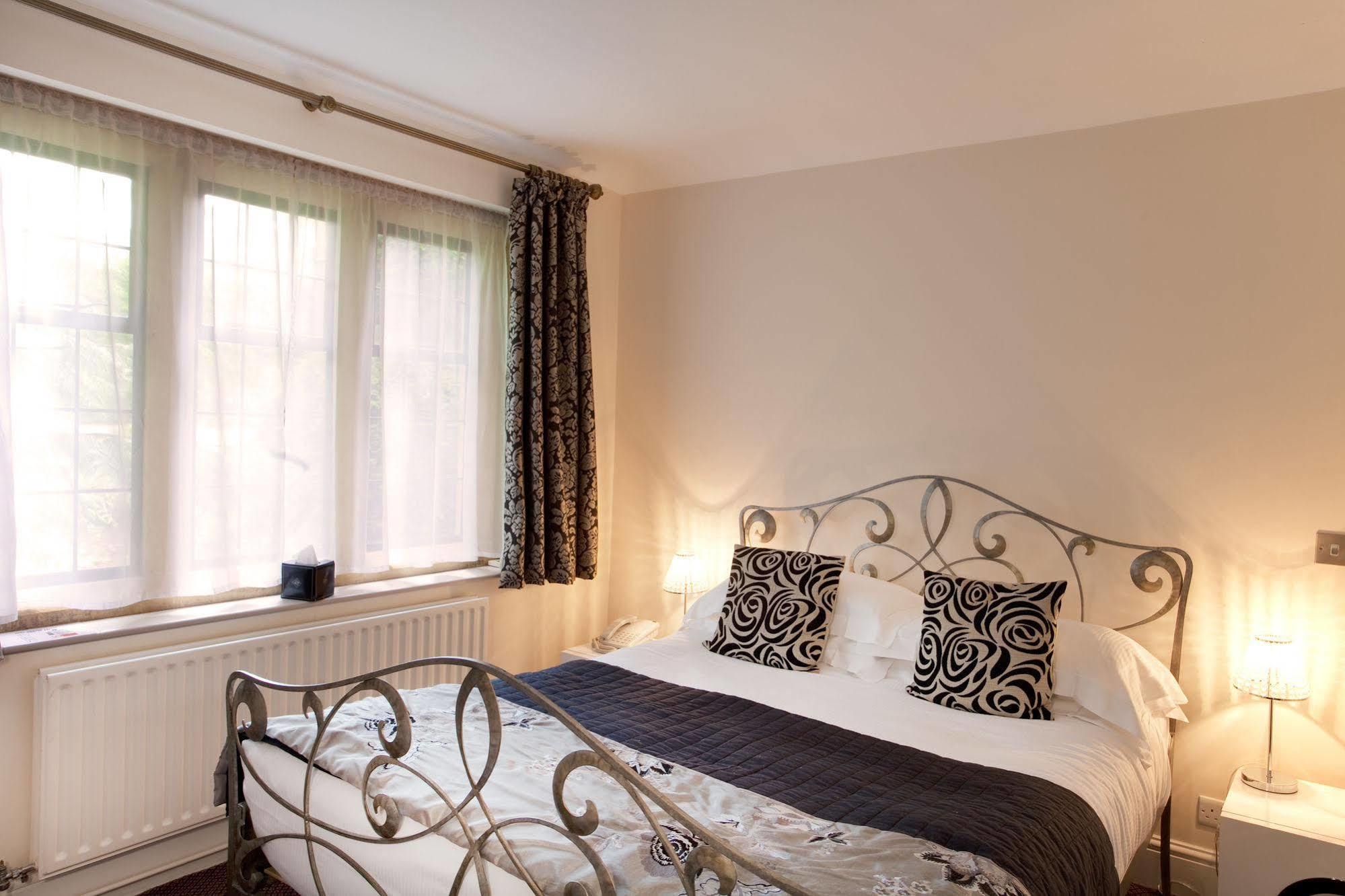 The Dial House Hotell Bourton-on-the-Water Eksteriør bilde